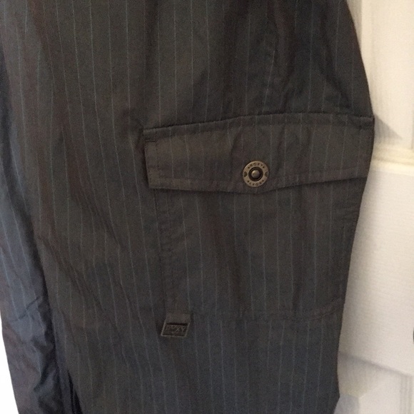 Roxy Snow coveralls. Taupe/turquoise pinstripes. Onesie. Hood/faux fur. Size S. - Picture 6 of 15